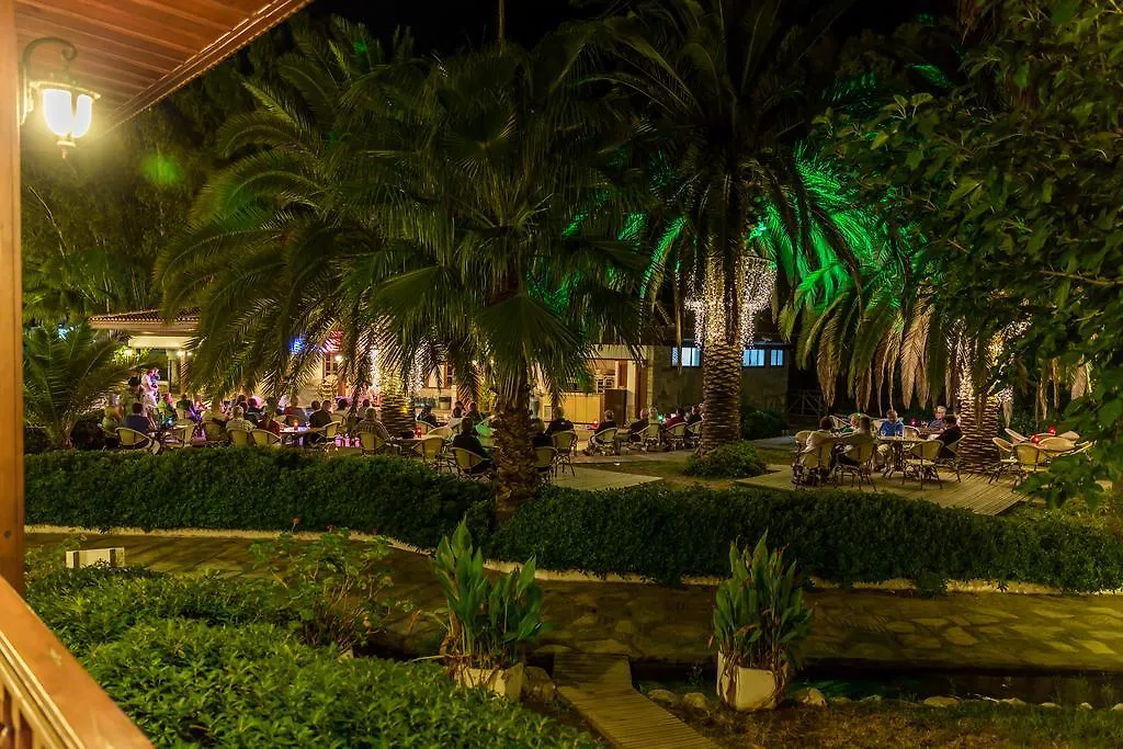 Yucelen Hotel Akyaka  4*, Akyaka (Mugla)