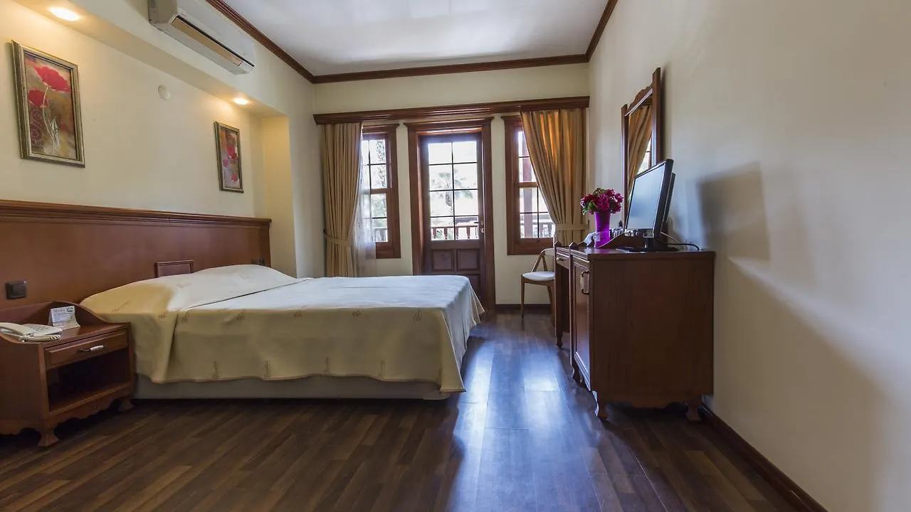 Yucelen Hotel Akyaka  Akyaka (Mugla)